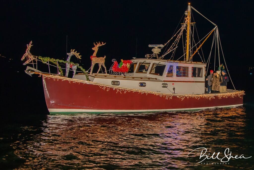 Get Your Holiday(s) on Newport Illuminated Boat Parade Rhode Island