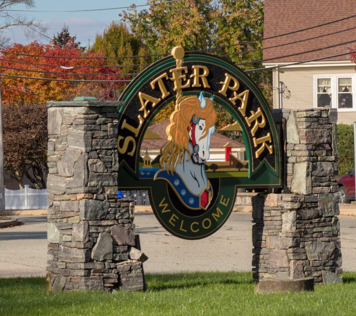 A sign featuring the name "Slater Park.