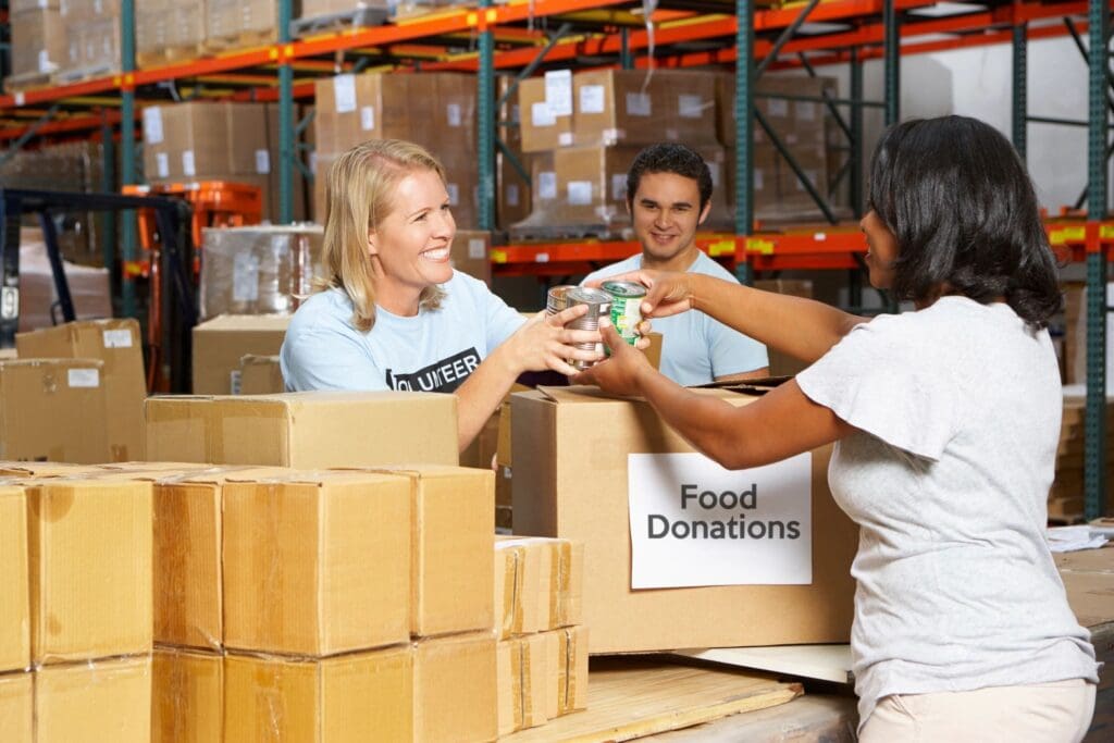 RI Foundation funds food banks in RI during SNAP crisis