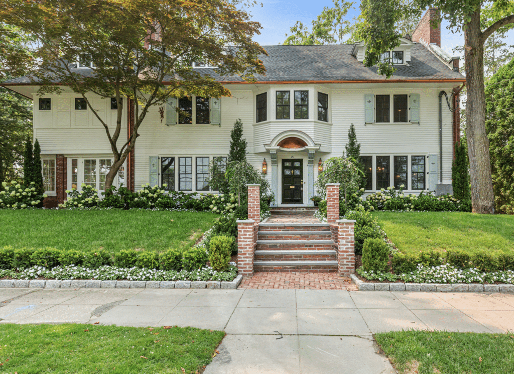 RPL house sale Blackstone Blvd