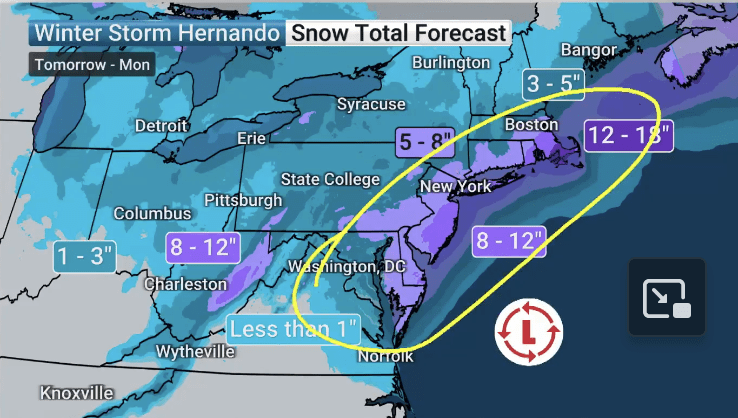 Snowfall forecast map showing heavy snow in the Northeast U.S.