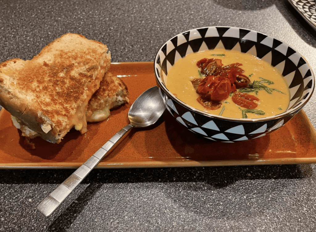 we cook - tomato soup and grilled cheese