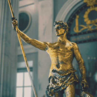 A statue of a man holding a spear, financed by the RI budget.