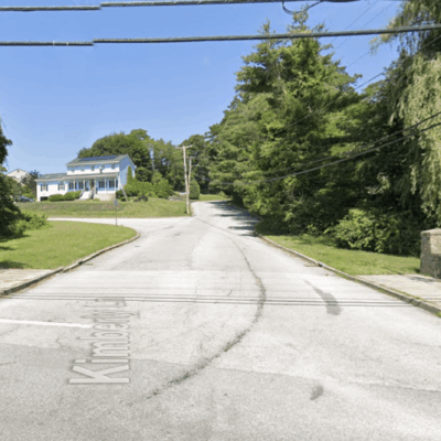 Kimberly Way residential street scene.