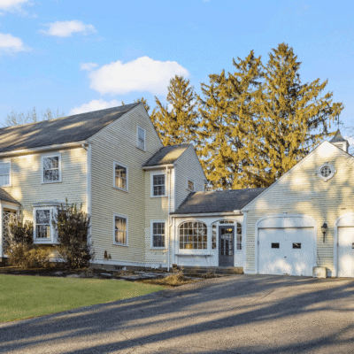 estate in lincon ri sells with compass realty