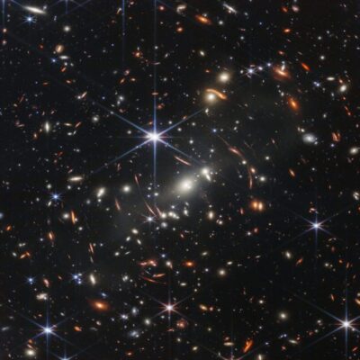 An image of a cluster of galaxies.