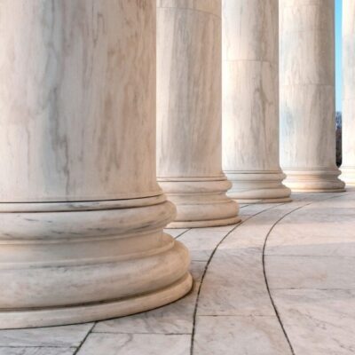 The jefferson memorial in washington, dc.
